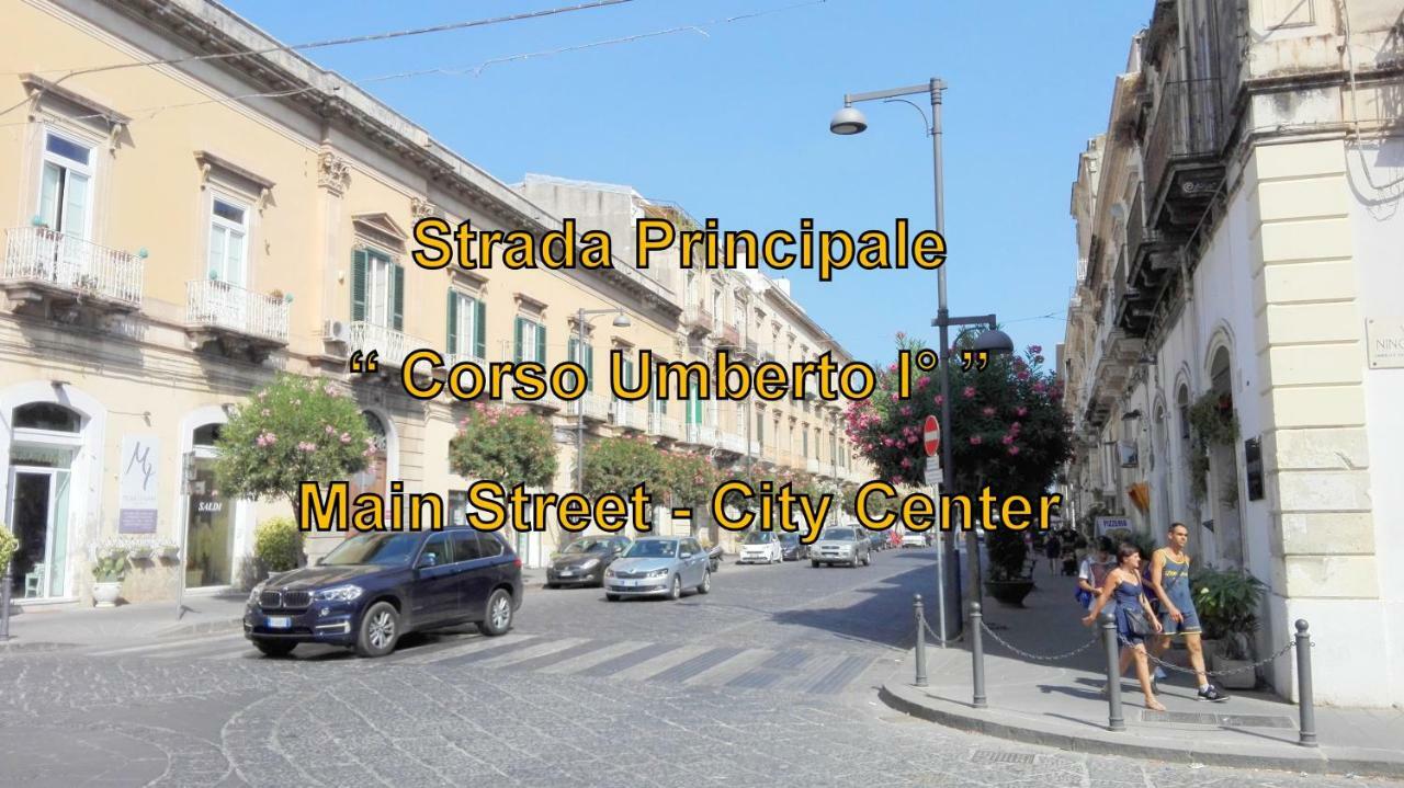 Apartamento Casa Corso Umberto I, Historic Main Street Syracuse Exterior foto